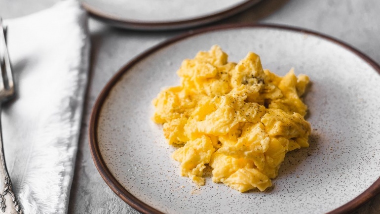 Start Your Day with the Best Scrambled Egg